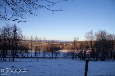 View from a higher point of the Geolehrpfad trail. / Blick von einem höher gelegenen Punkt des Geolehrpfads. Tännesberg, Oberpfalz, Bayern.