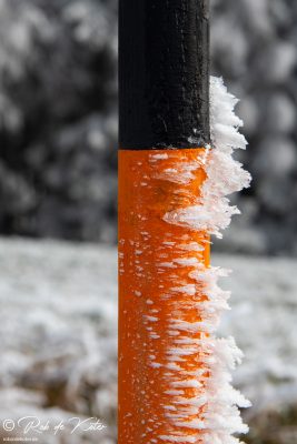Schneezeichen in Odmiesbach / Snow sign in Odmiesbach, Oberpfalz, Bayern.